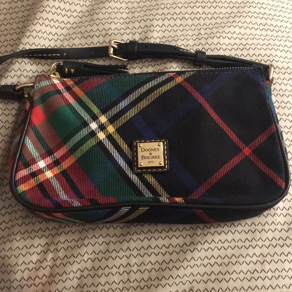 Dooney & Bourke purse